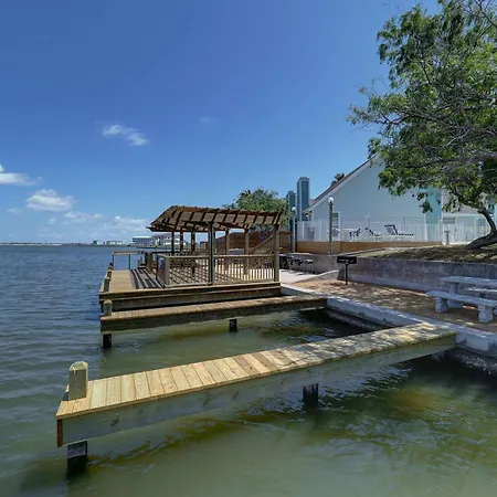 Canal Views & Pool Minutes To Beach Fishing Pier